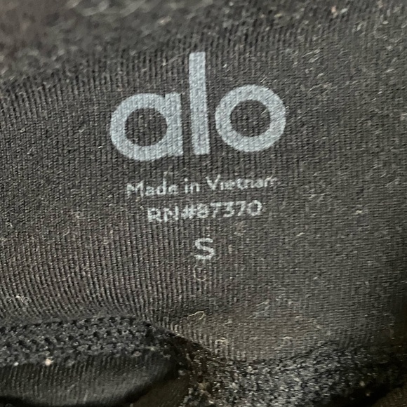 Alo Black High Waisted Mesh Sided Leggings - Picture 7 of 7